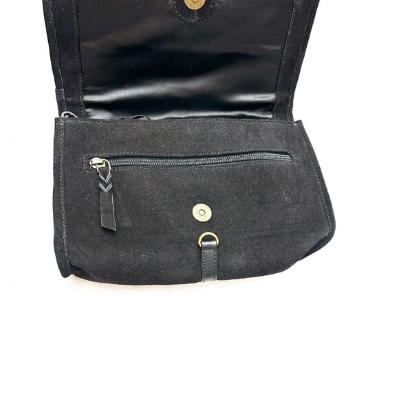 BLACK SUEDE CLUTCH OR CROSS BODY WITH GOLD STUDS A - Picture 4 of 10